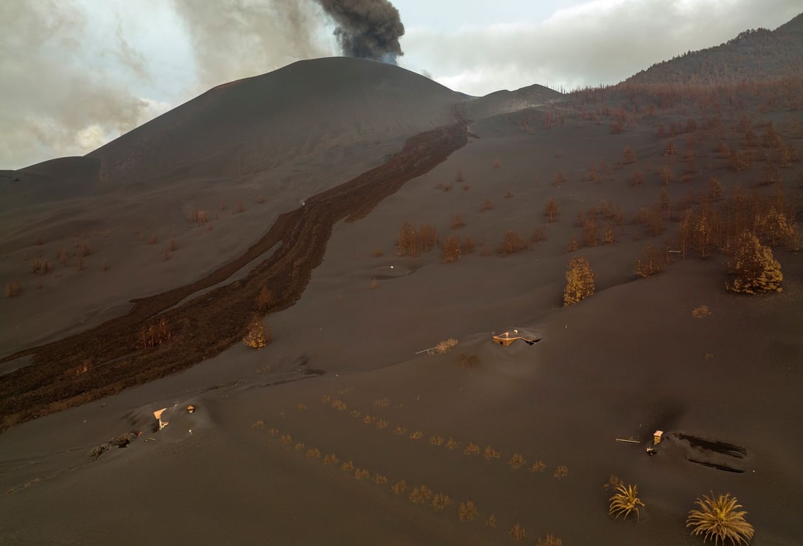 На Канарських островах майже завершилося виверження вулкану: які наслі