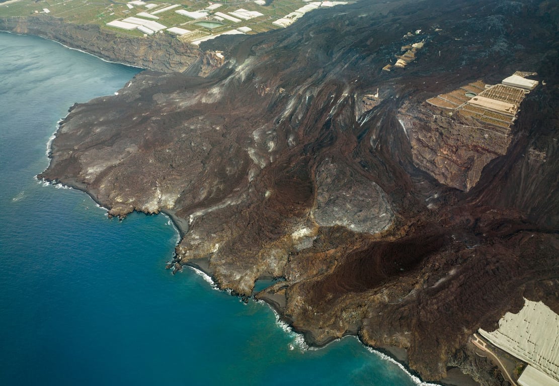 На Канарських островах майже завершилося виверження вулкану: які наслі