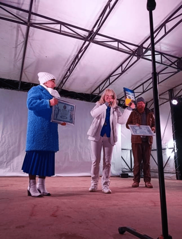 В Одеській області збудували новорічну ялинку з п'ятикопійчаних монет
