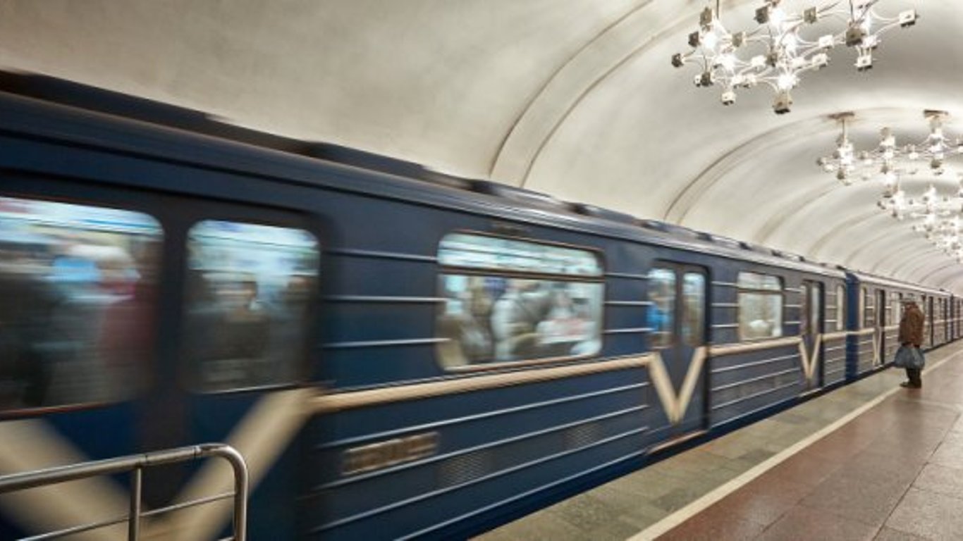 Стало известно, как будет ходить общественный транспорт в Харькове в новогоднюю ночь