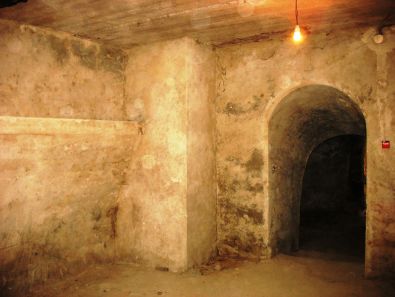 Підземелля Свято-Покровського монастиря