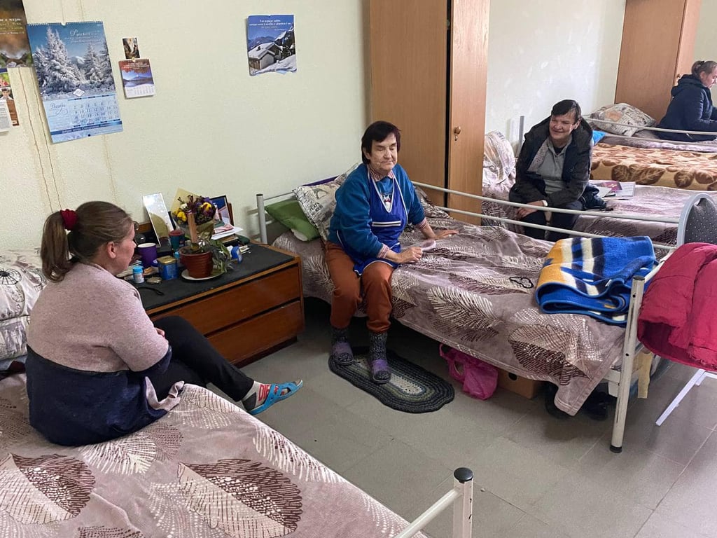 Безхатченки в Одесі, пункти обігріву, допомога безхатченкам