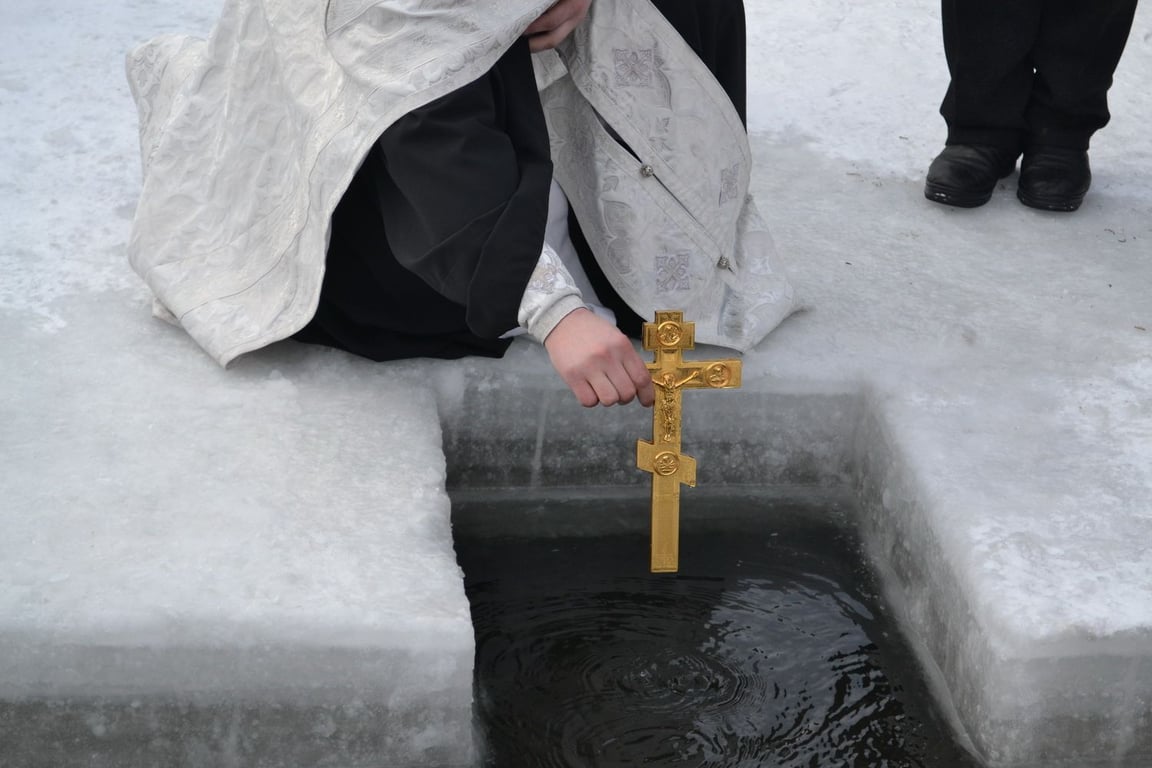 Водохреща Одеса, ополонки Одеська області, моржі Одеси