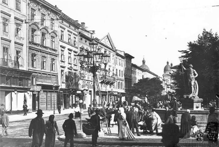 Як працювали ліхтарники у Львові