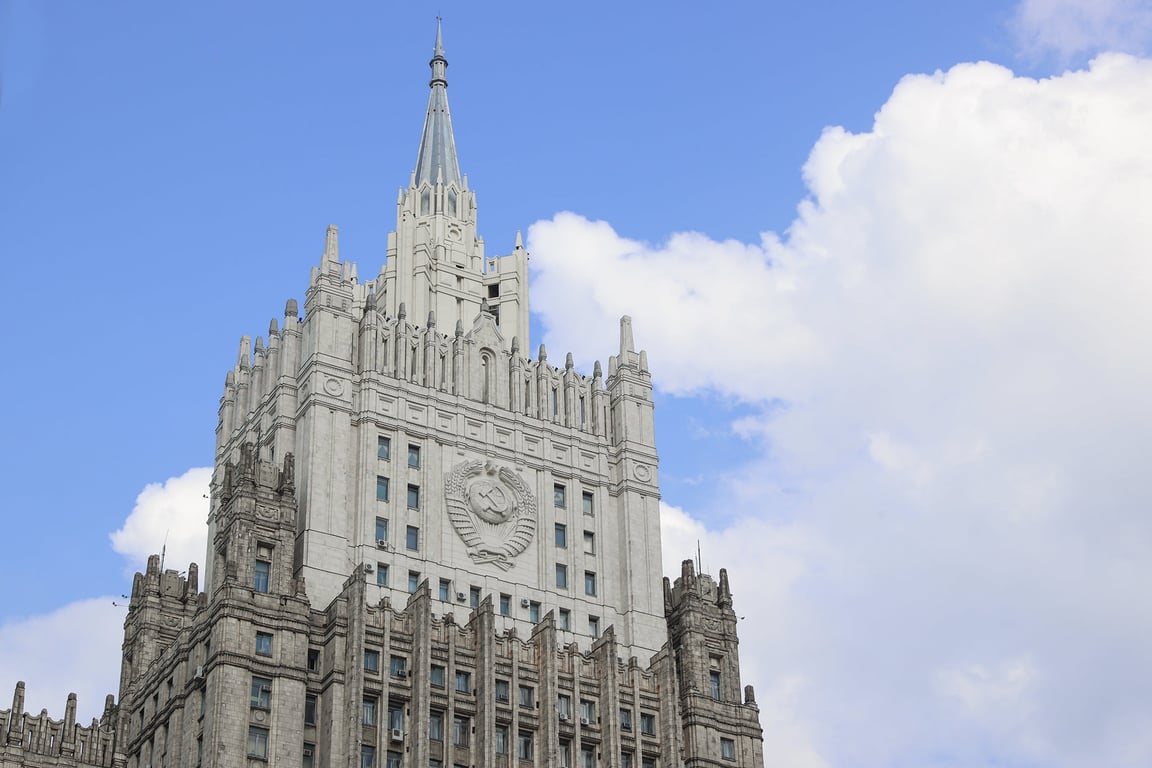 МИД России заберет дипломатов
