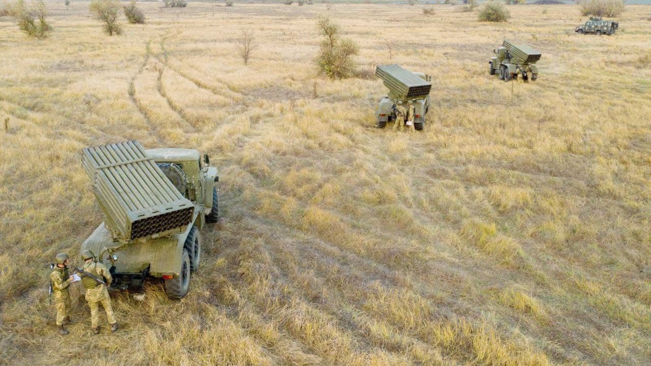 Тренування ЗСУ у знищенні ворога Градами