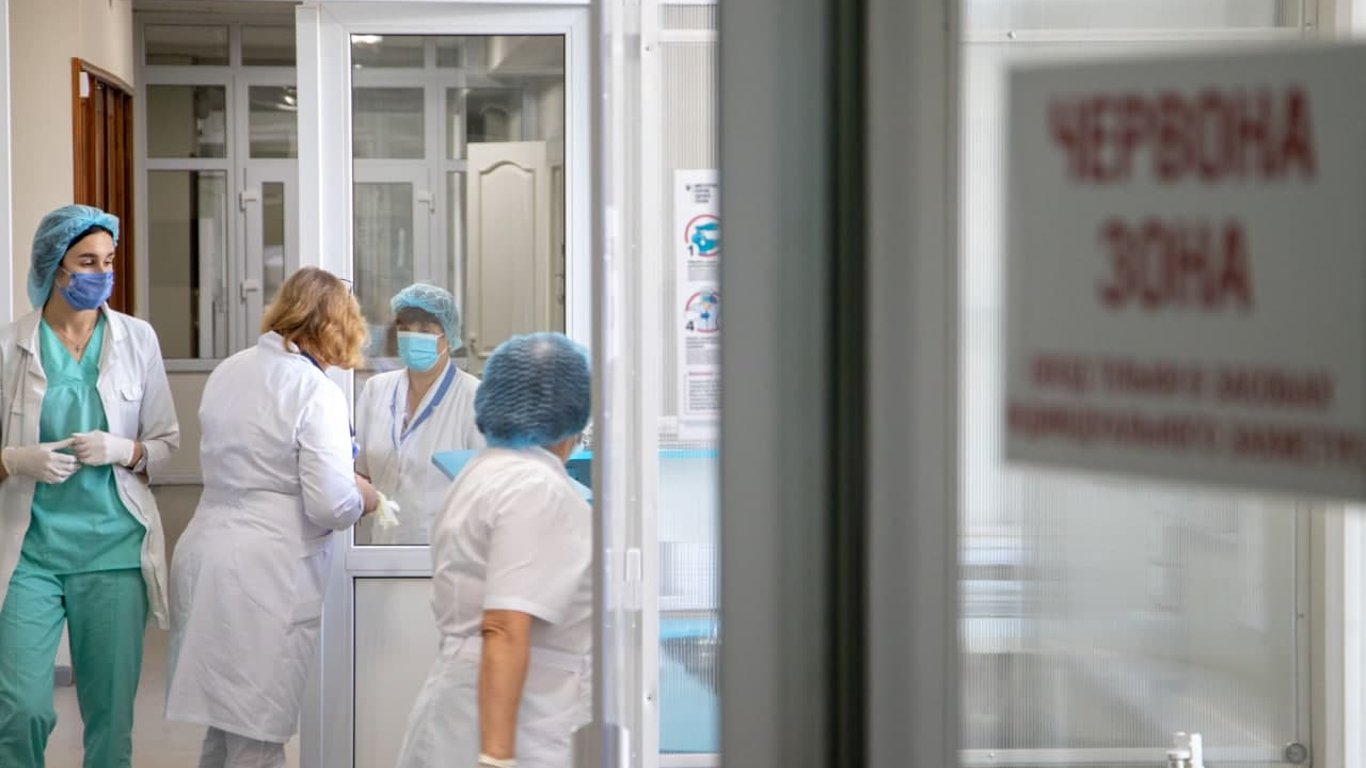 Рівненська область переходить у червону зону карантину
