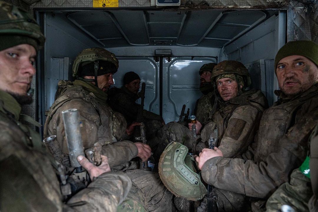 Зеленский опубликовал фотографии украинцев