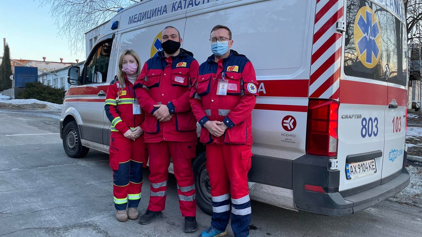 Харківські медики евакуювали з Донбасу трьох бійців ЗСУ