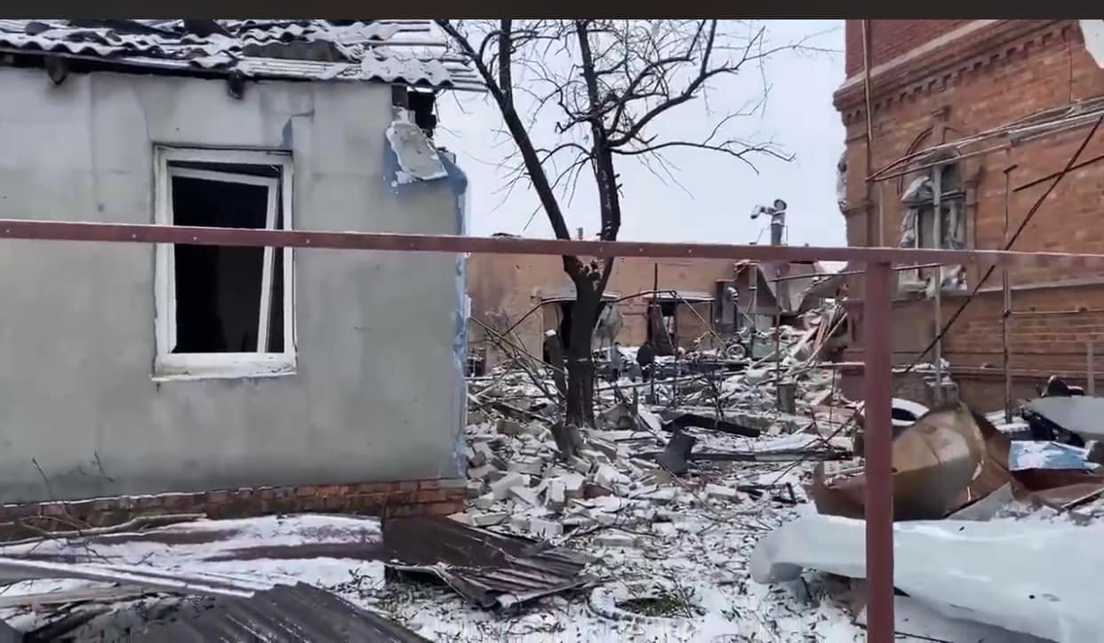 Жертви авіаудару Росії по житловому секторі в Сумах
