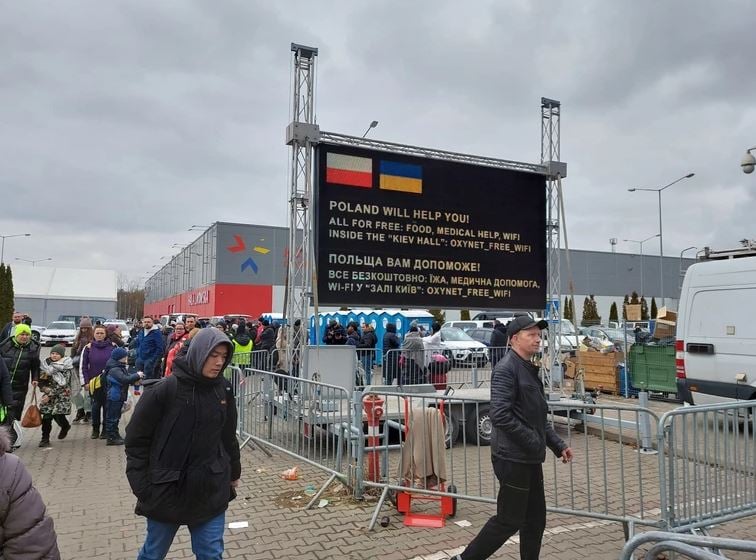 Евакуація біженців, кордон з Польшею, кордон з Румунією, Молдова