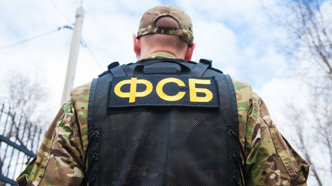 ФСБ почала кришувати рашистів-мародерів: СБУ перехопила розмову