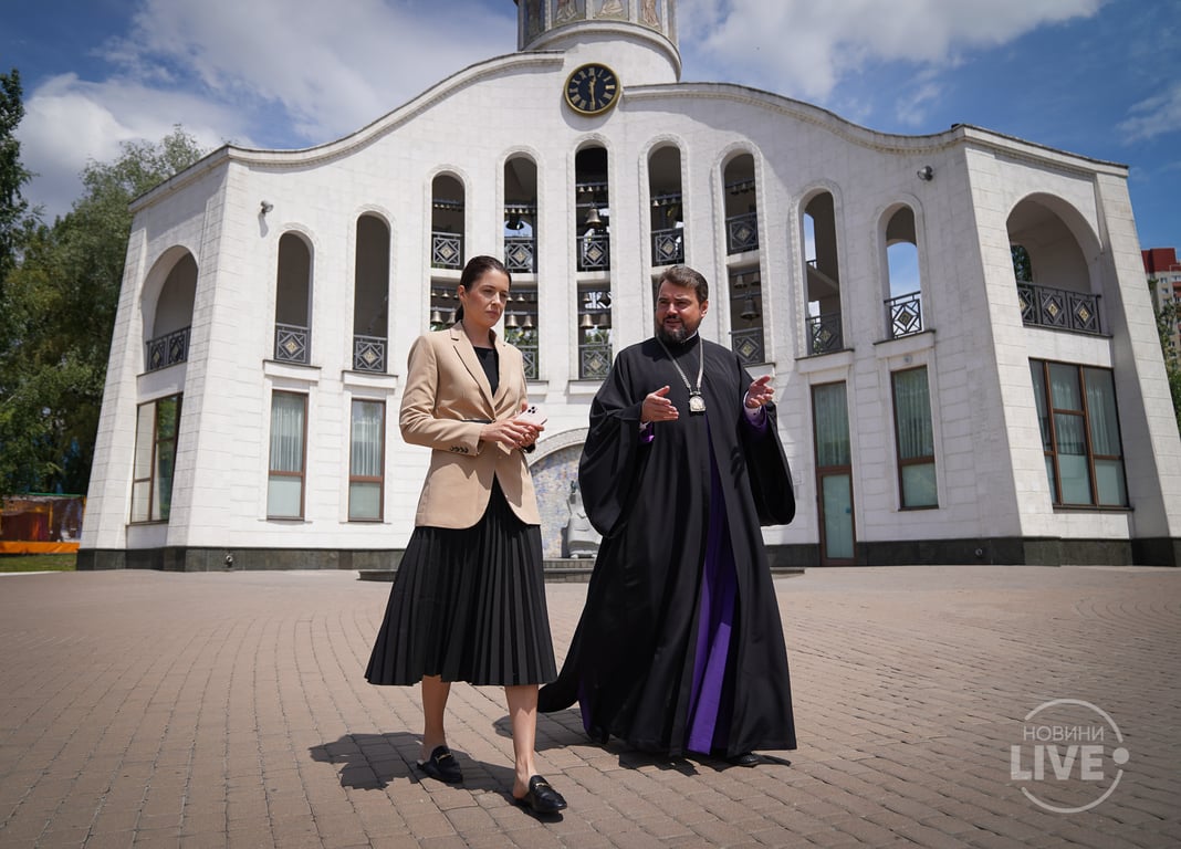 Церковь должна быть вне политики. Олександр Драбинко.