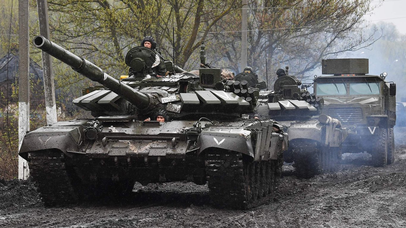 російські танки у Слов'янську
