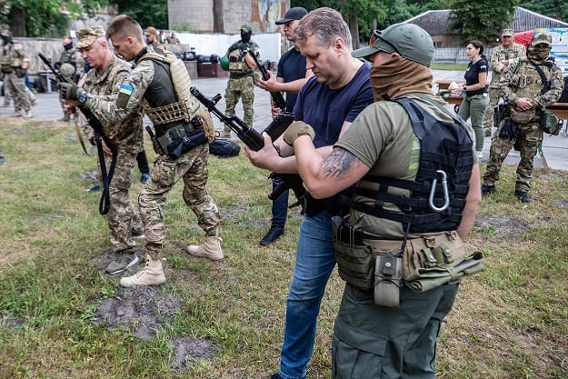 оборонные занятия в Киеве