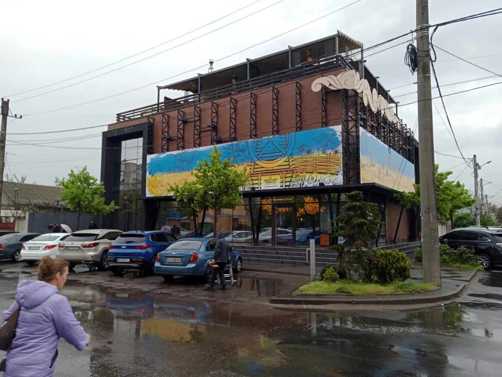 В Одессе разразился скандал из-за гигантского флага Украины