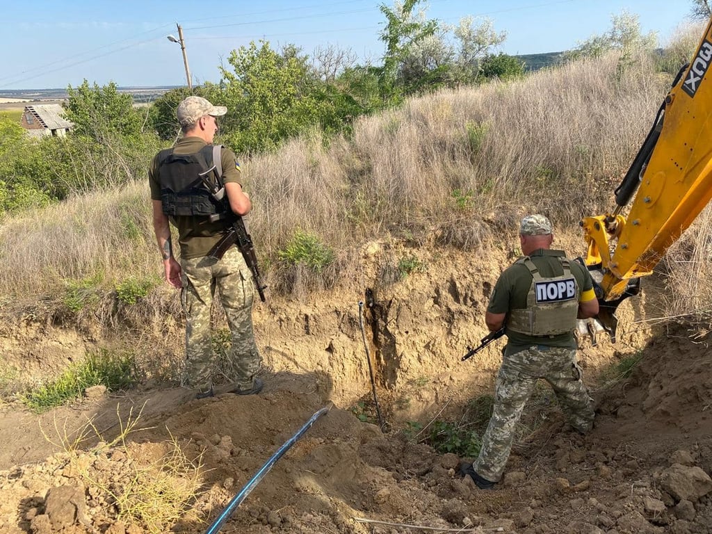 В Одесской области на границе с Молдовой обнаружили трубопровод со спиртом