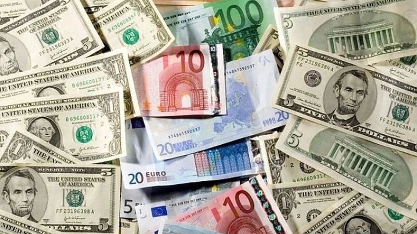 Україна попросила відстрочку зі сплати зовнішнього боргу – експерт пояснив деталі