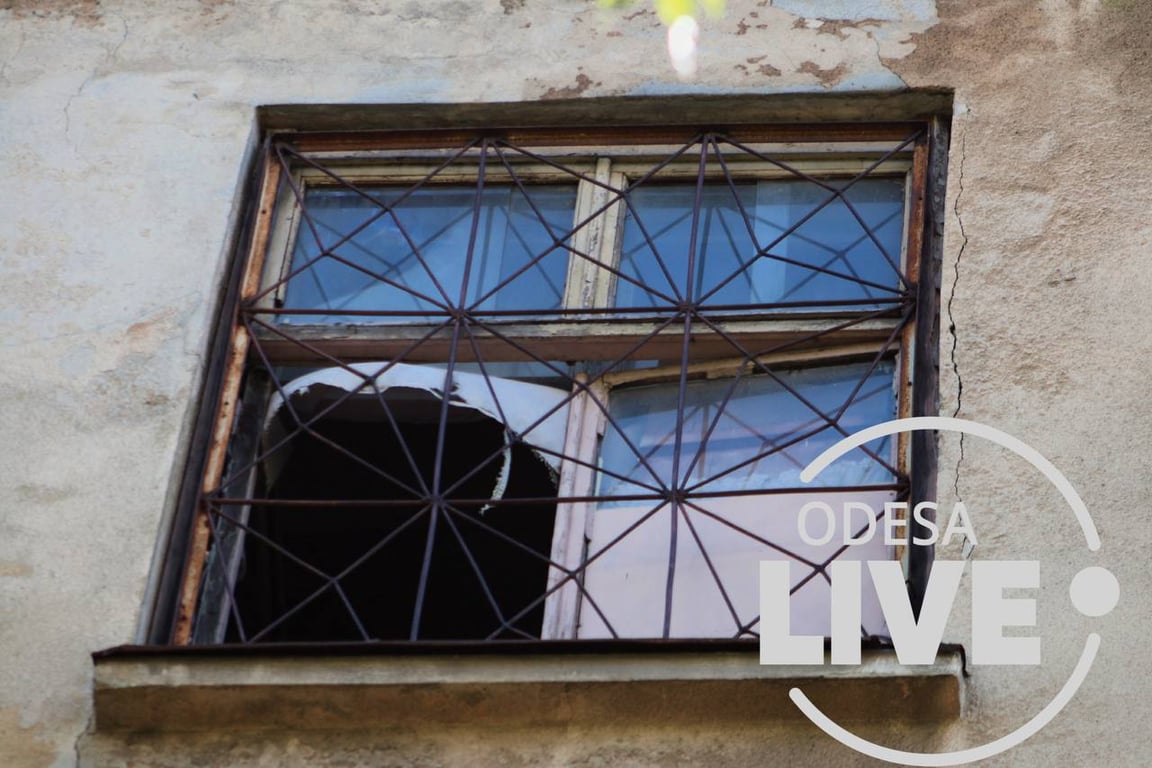 ракетный удар по одежде