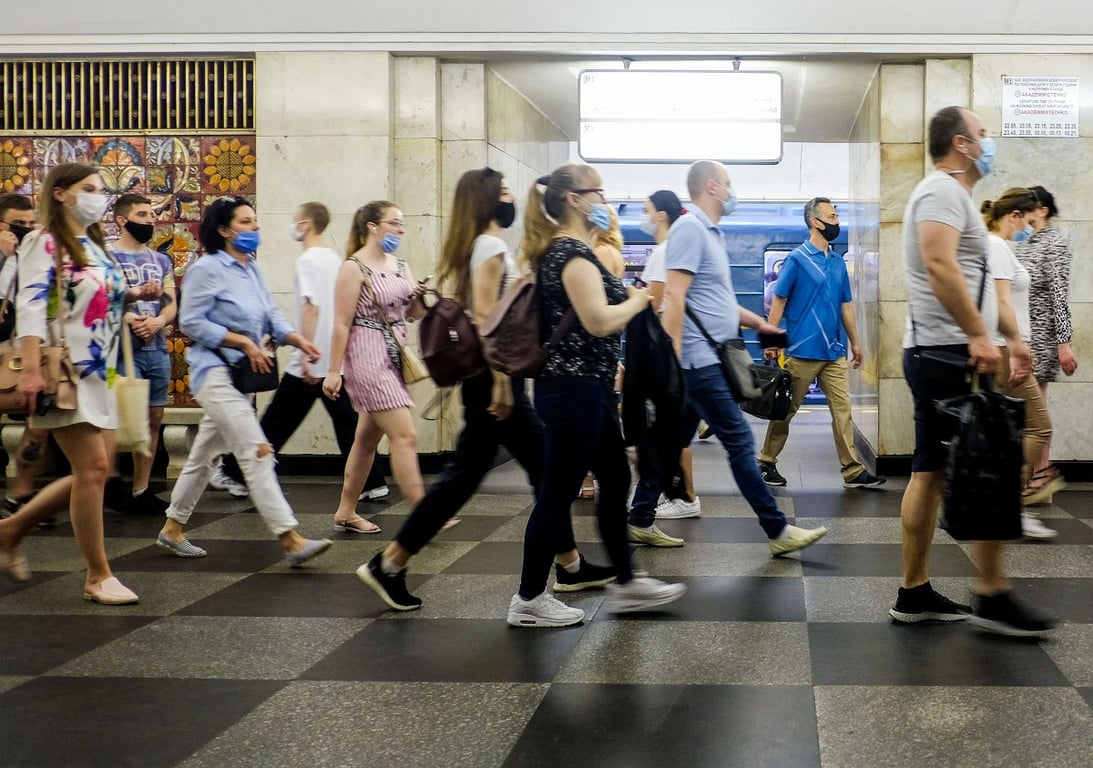 Говорити, що ми повернемося до сотень тисяч вакансій, зарано