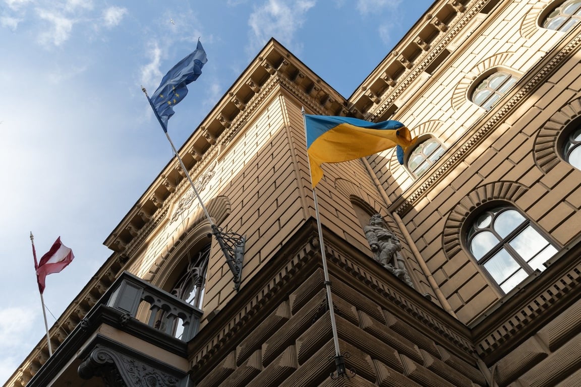 латвийские ограничения повлекут за собой новую агрессию кремля против Риги