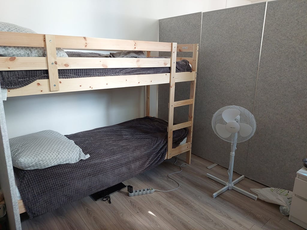 В Польше создали два пункта приема украинских беженцев