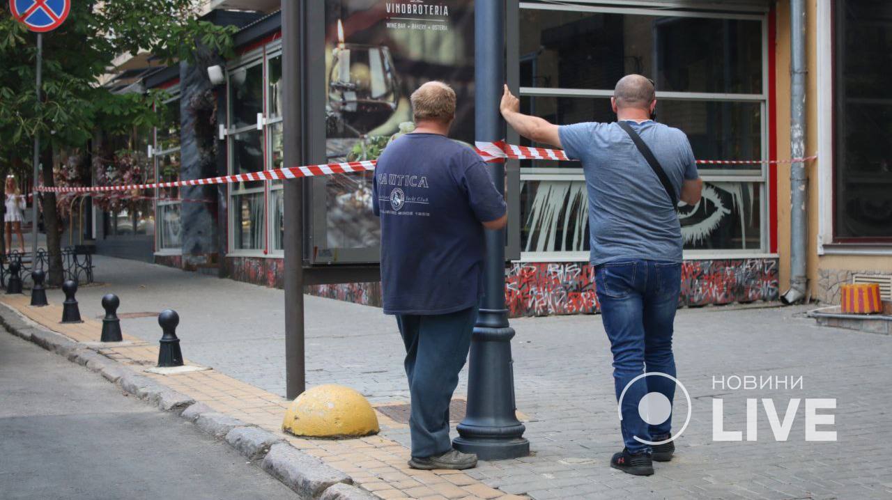 упал балкон в Одессе