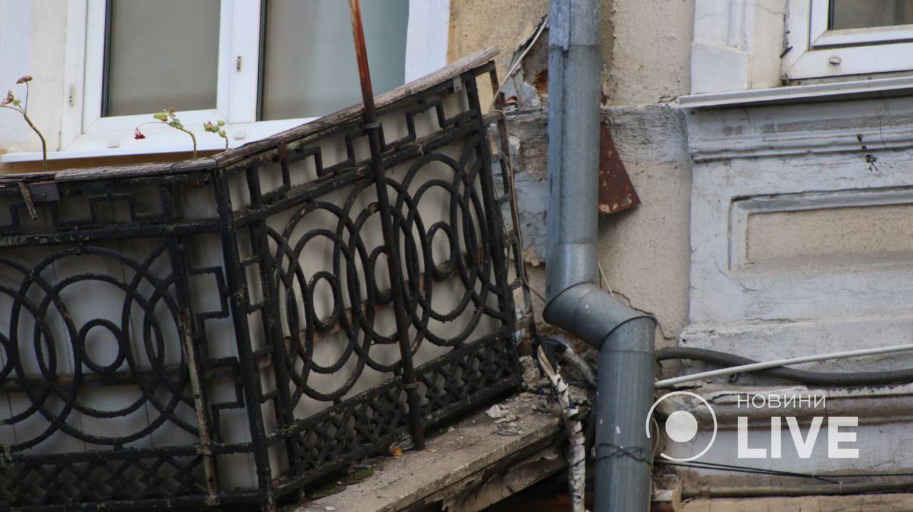 впав балкон в Одесі
