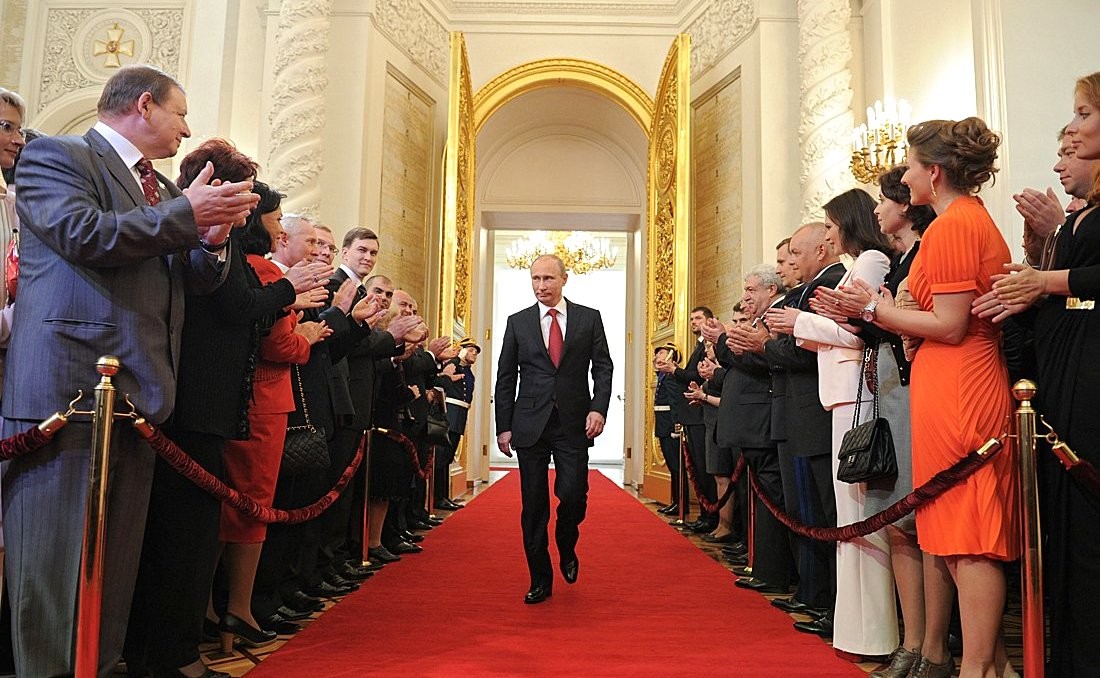 в 2012 году Владимир Путин во второй раз стал президентом