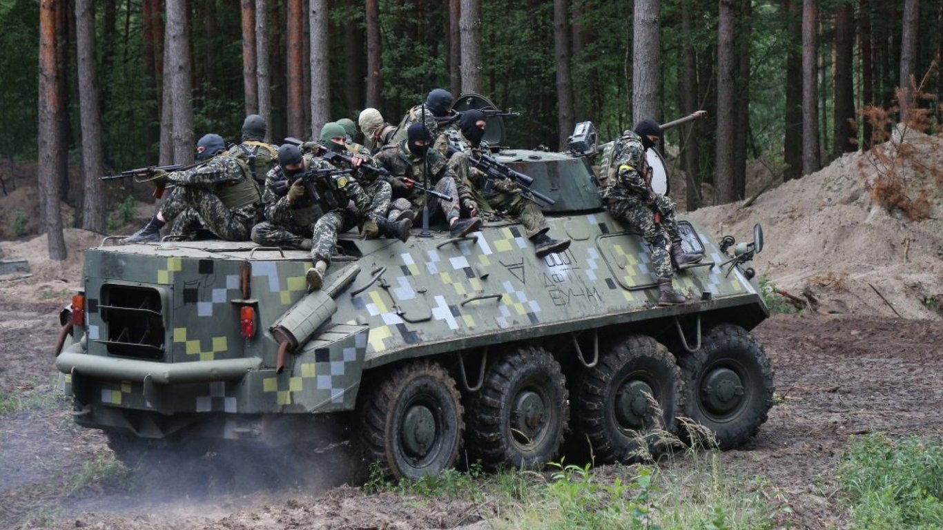 Український ВПК постачає до ЗСУ сучасні бронетранспортери