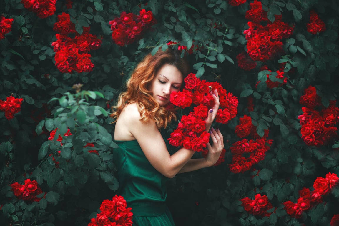 Яка квітка є вашим оберегом за місяцем народження