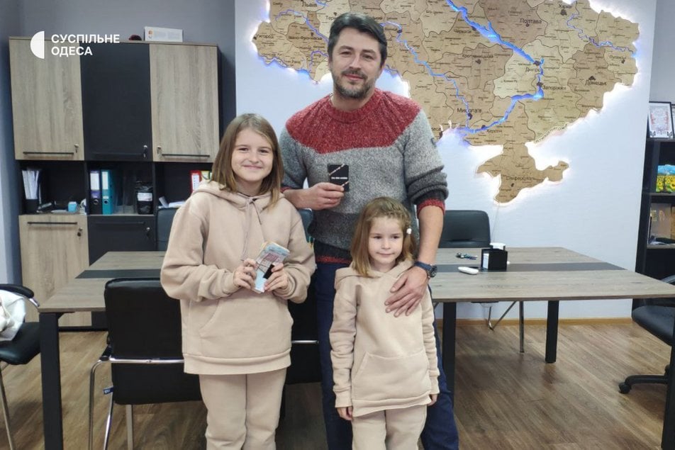 Десятирічна дівчинка з Одещини передала до фонду Притули гроші