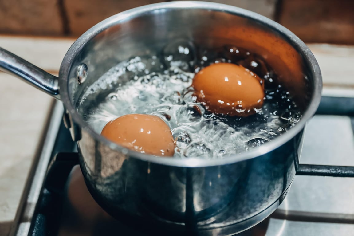 Як варити яйця правильно — перевірені способи