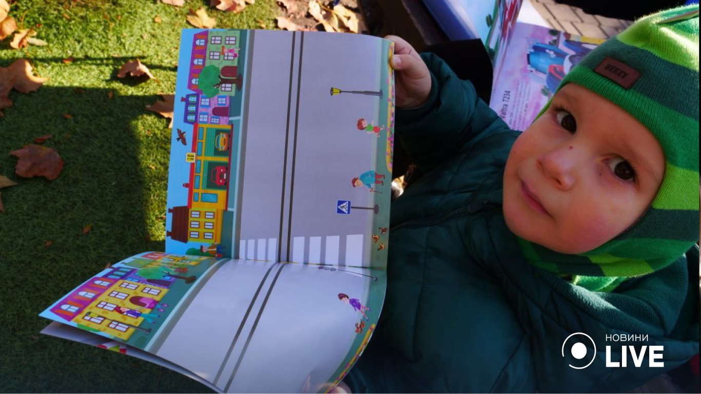 Превращение Одесской "Книги", которую сегодня можно купить на рынке2