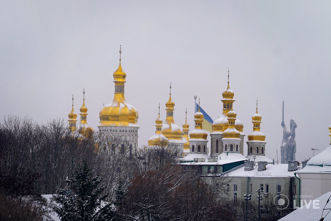 Зима Киев