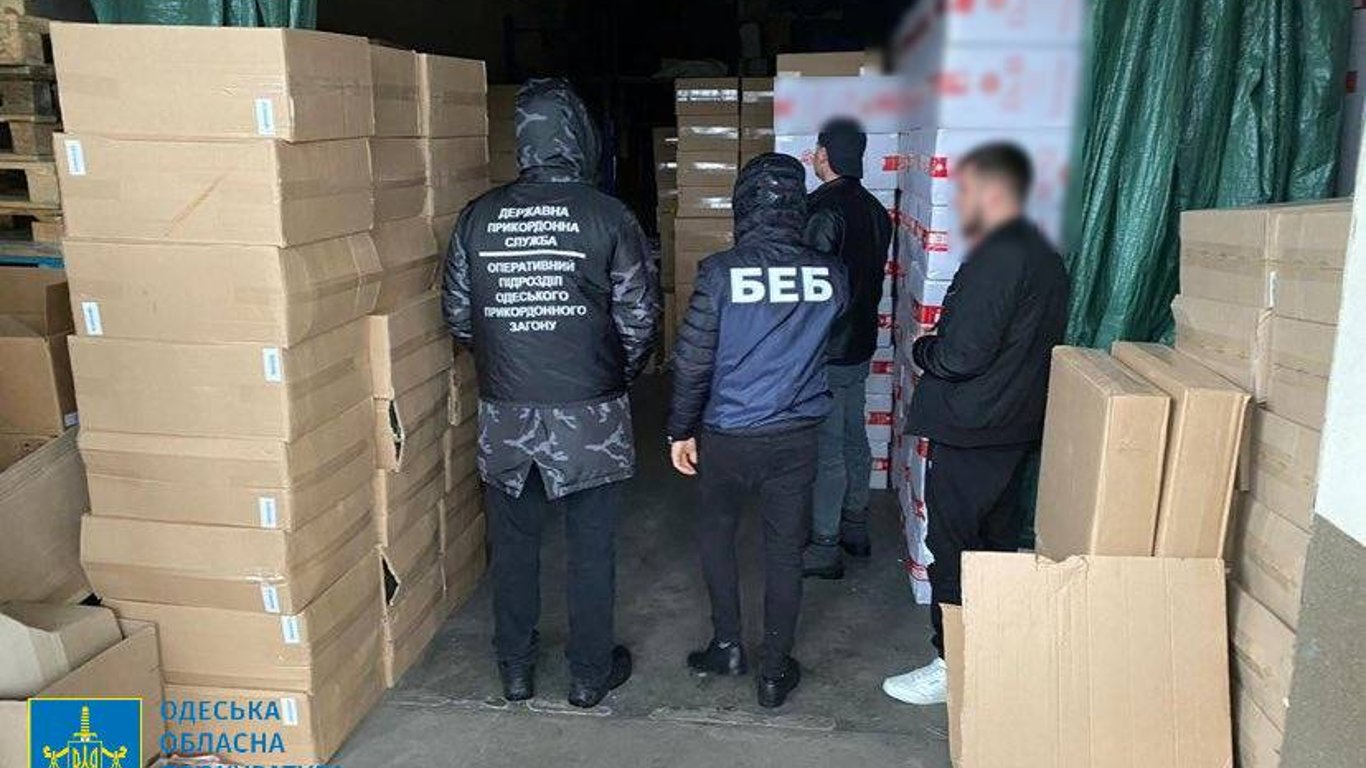 На Одещині вилучили контрабандних цигарок на понад 11 мільйонів гривень