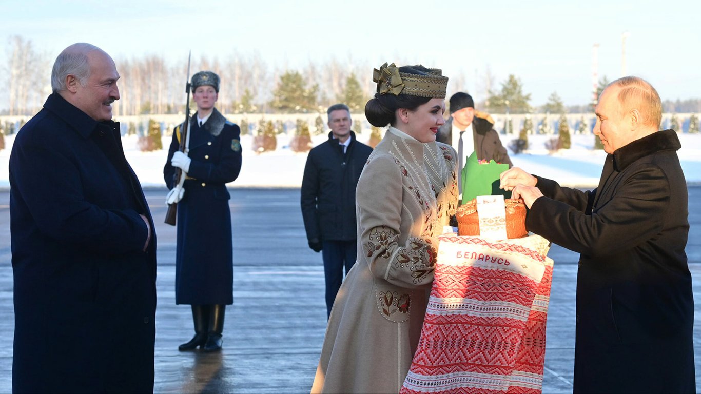 Лукашенко Путін