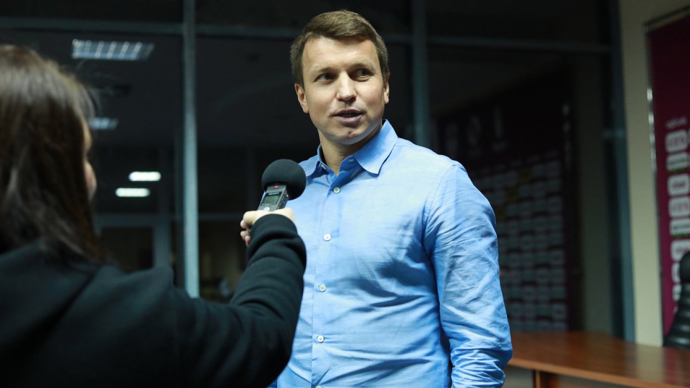Руслан Ротань