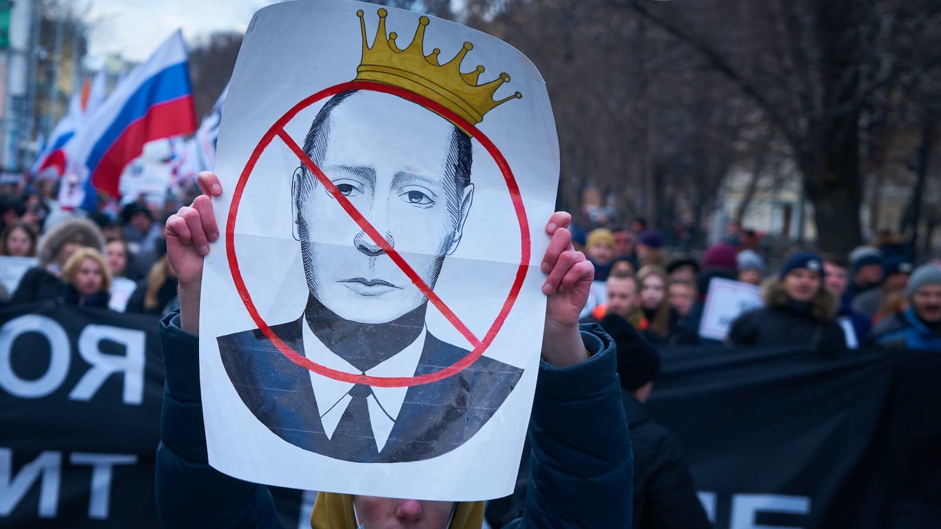 Як міжнародні санкції впливають на економіку росії