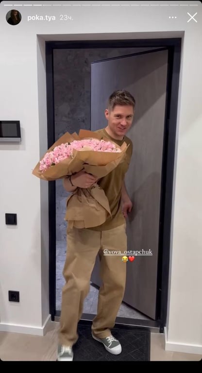 Розкішні букети та привітання від зірки: як дружина Остапчука день народження відсвяткувала - фото 5
