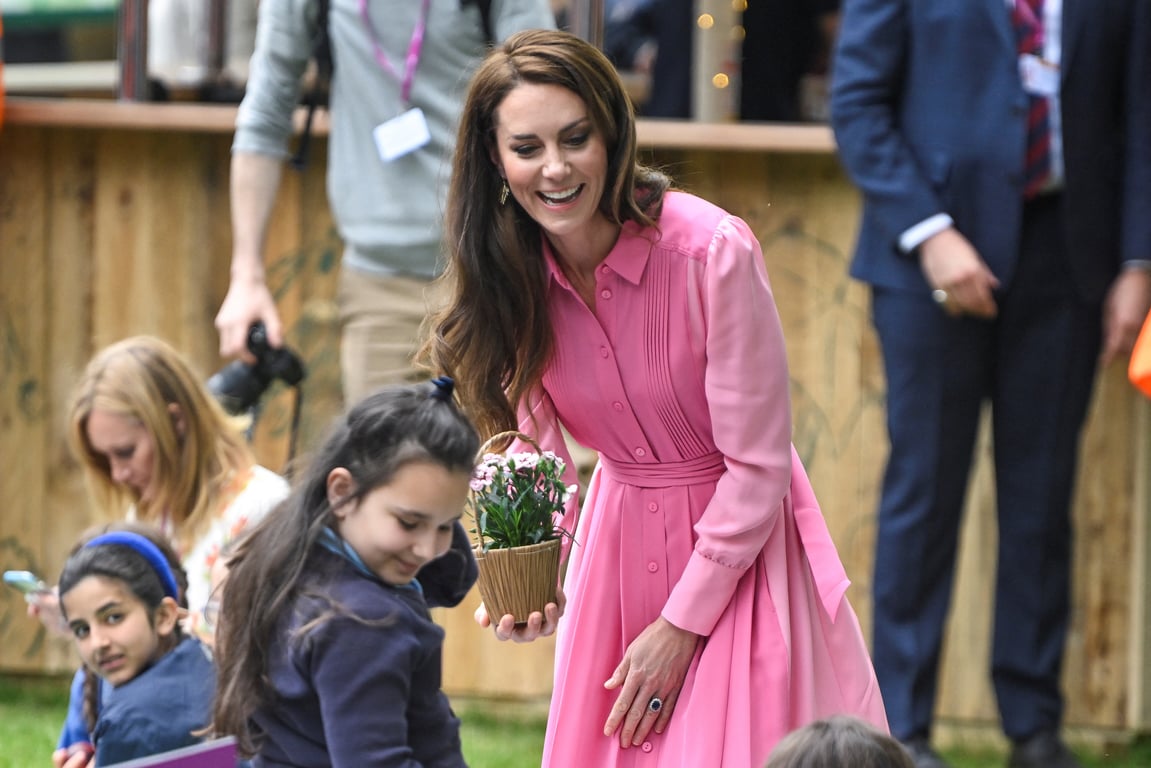Кейт Миддлтон очаровала нежным образом во время Chelsea Flower Show - фото 2