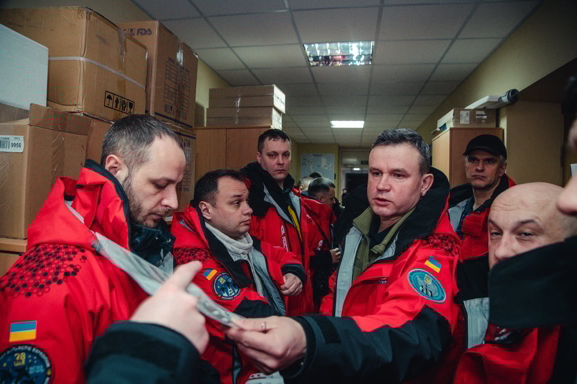 Участники 28-й Украинской антарктической экспедиции