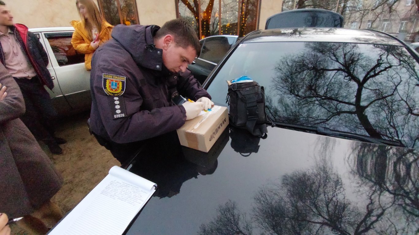 Задержание правонарушителя. Фото: ГУНП в Одесской области.
