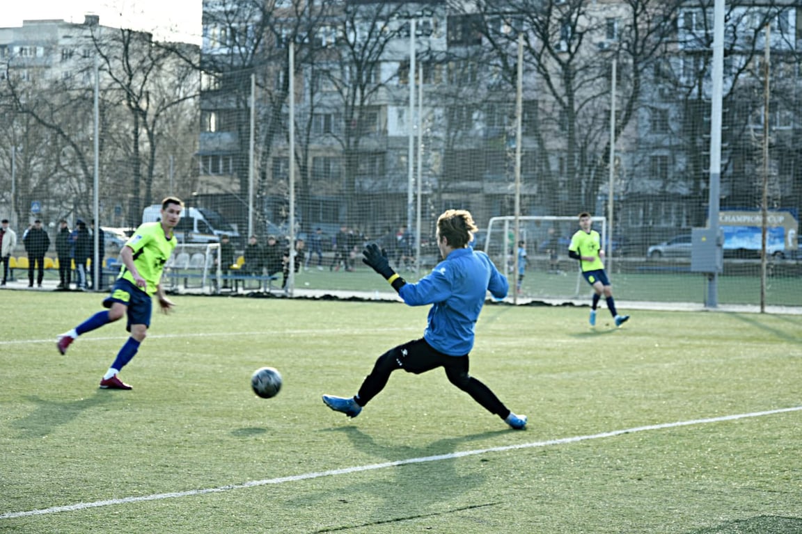 Нападающие "Южной Пальмиры" угрожают воротам соперника