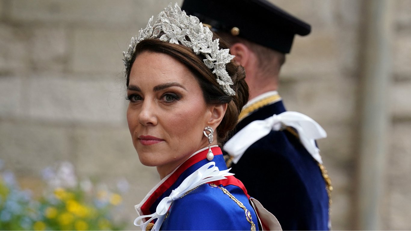 Кейт Міддлтон у сукні від кутюр і сережках принцеси Діани на коронації: фото