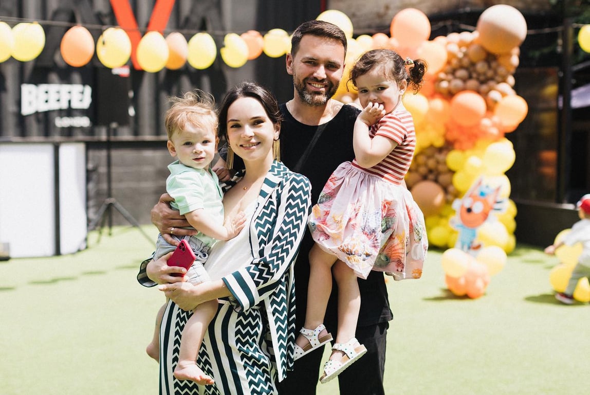 Родина Мірошниченко