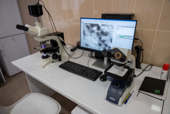 Лабораторне обладнання для супроводу трансплантації. Фото: МОЗ