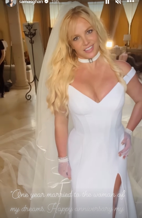 Муж Бритни Спирс поздравил ее с первой годовщиной свадьбы - фото 4