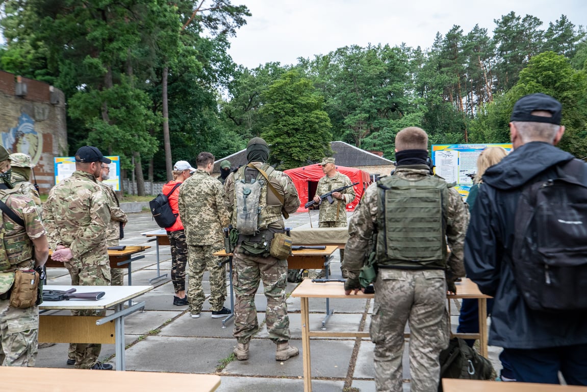 Які особливості мобілізації чоловіків без військового досвіду та як відбувається підготовка