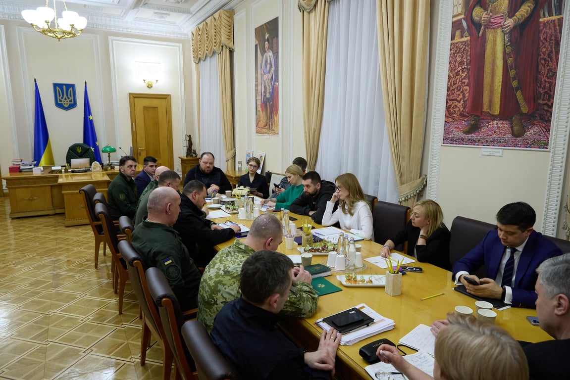 Силовики в Раде встретились с руководителями фракций и Стефанчуком